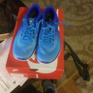 Nike fitsol running shoes